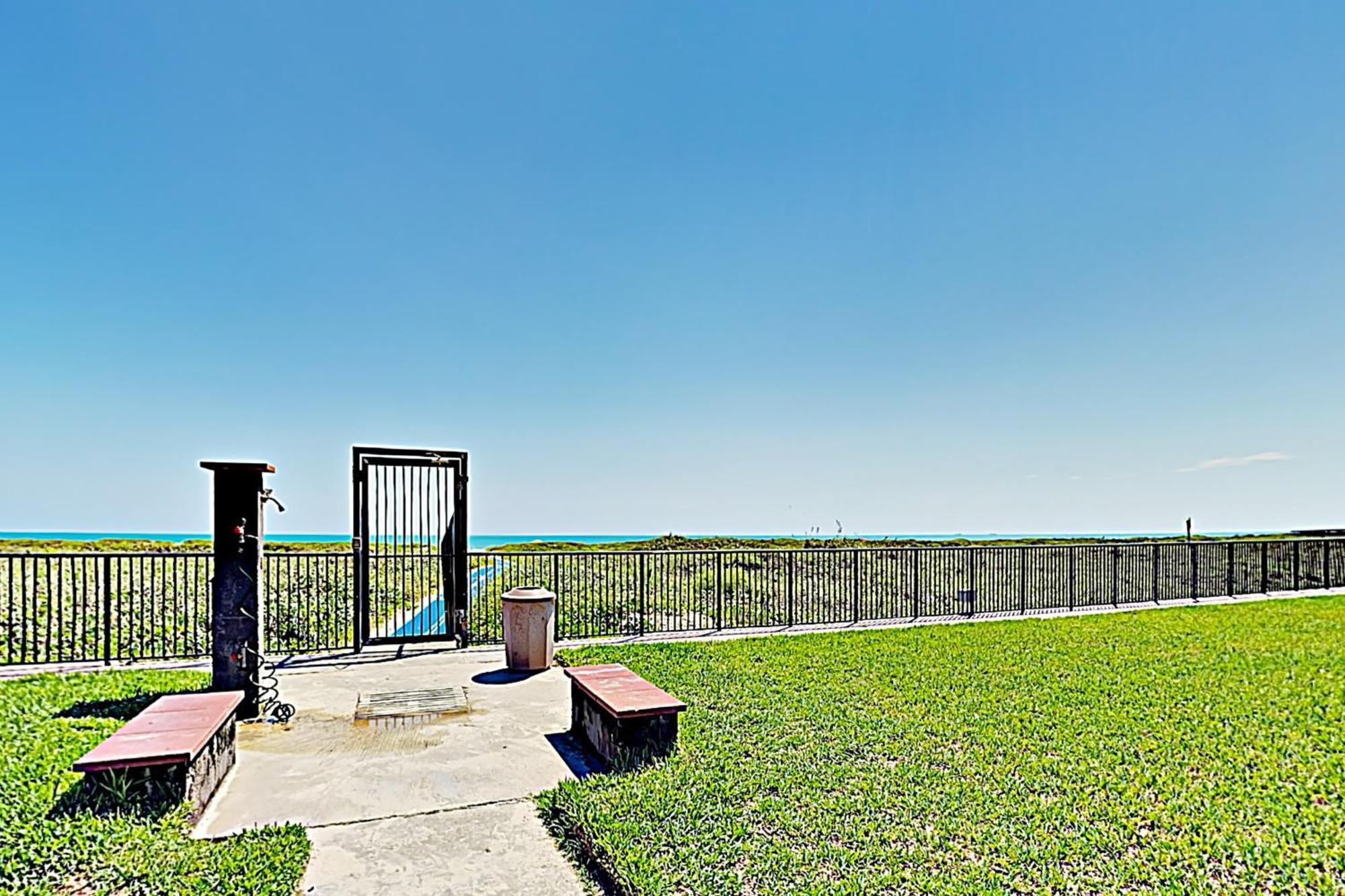 Sunchase IV Villa Саут Падре Алънд Екстериор снимка